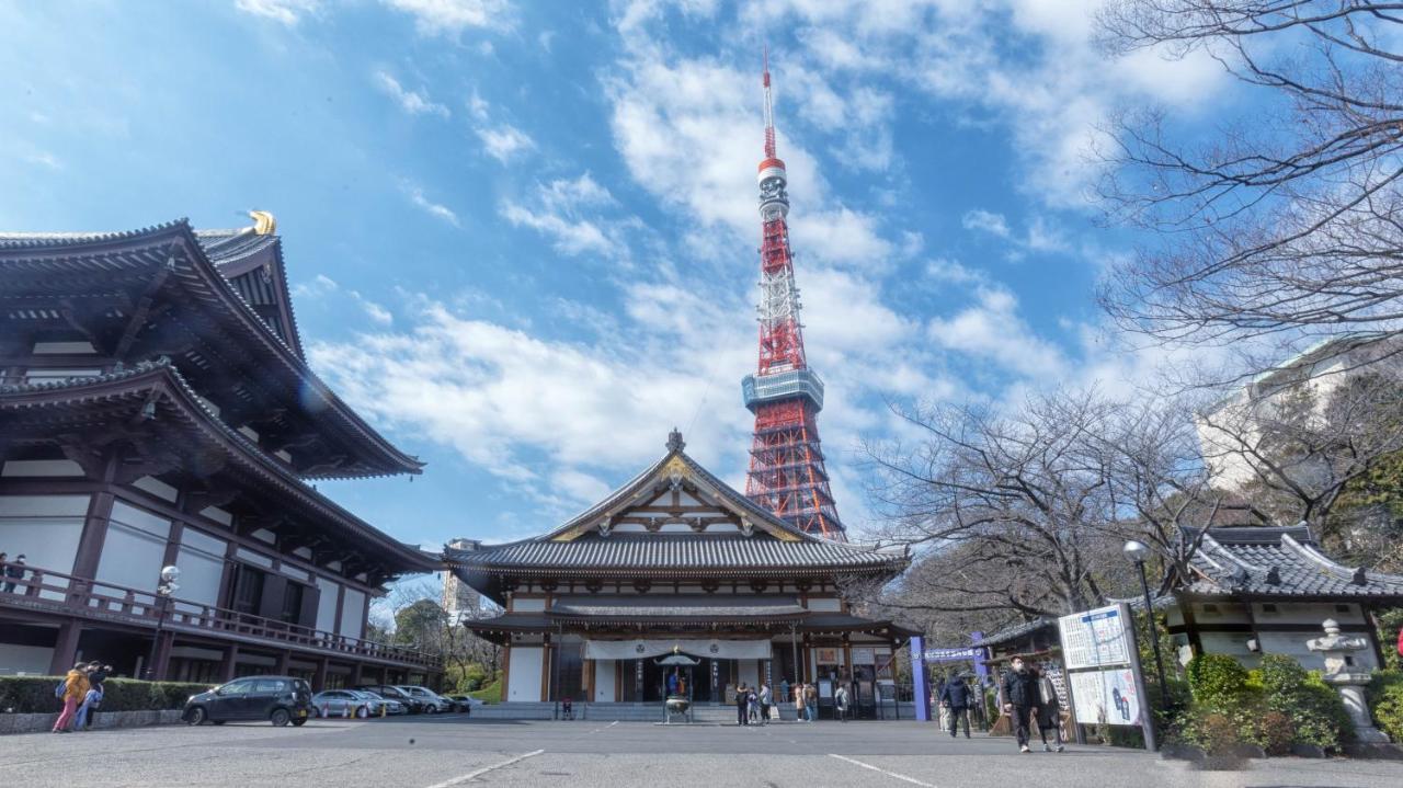 Floral - Iron Tower Tokio